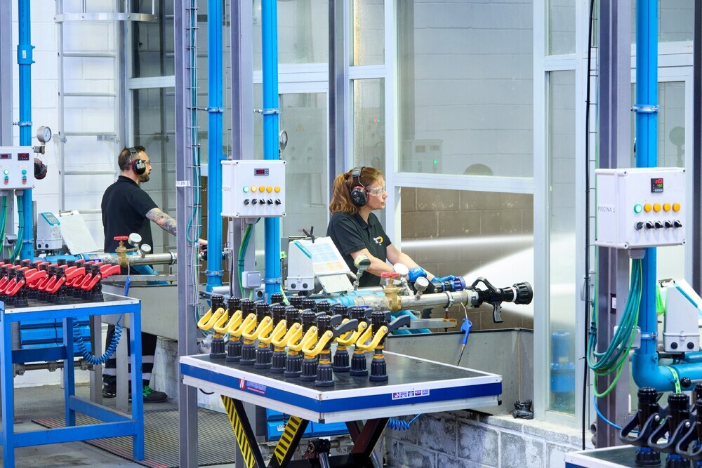 Mantenimiento de las lanzas contra incendios